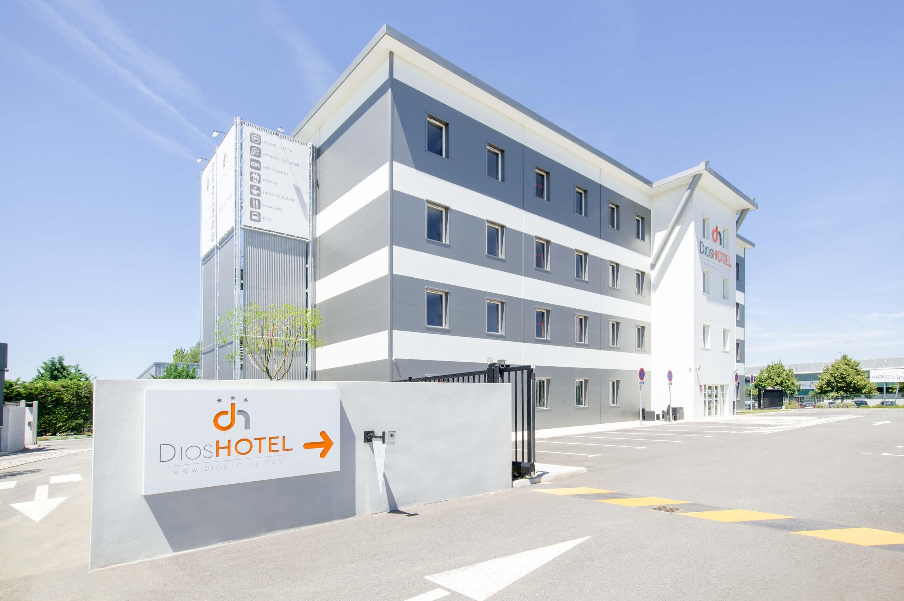 Dios Hotel Bruguieres Екстериор снимка