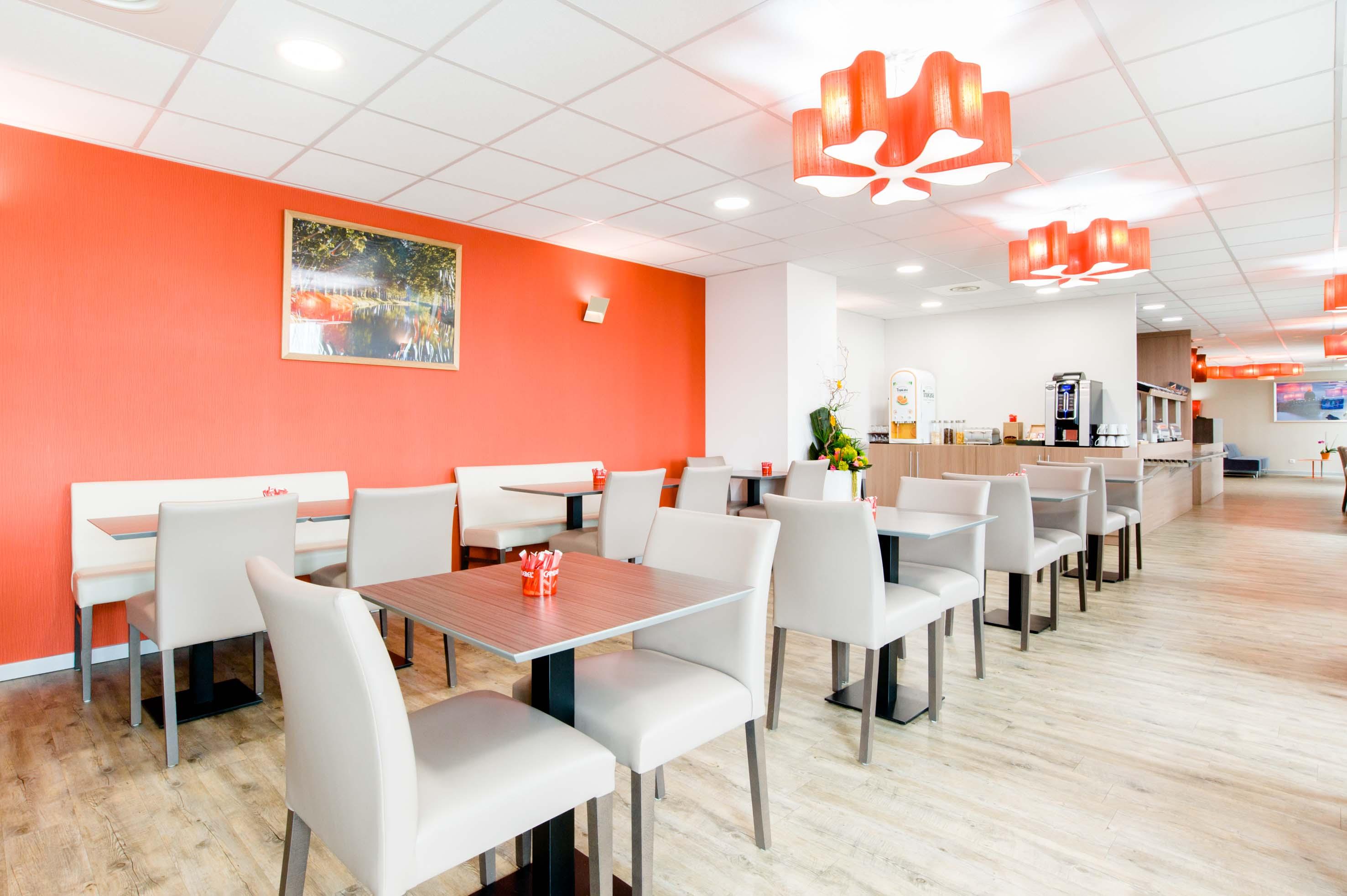 Dios Hotel Bruguieres Екстериор снимка