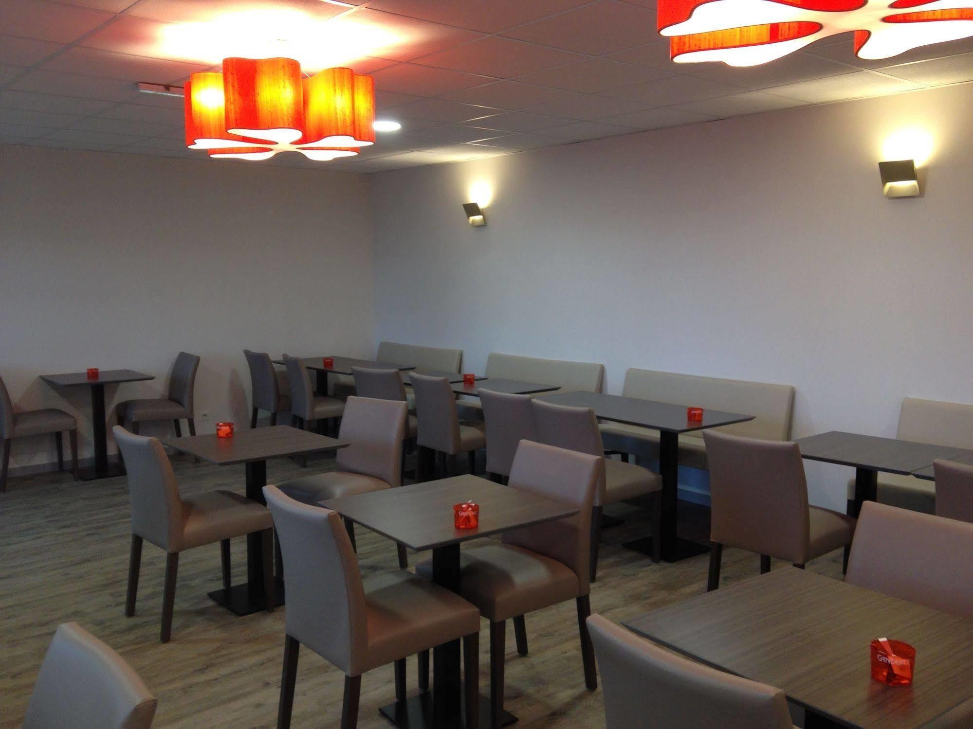 Dios Hotel Bruguieres Екстериор снимка